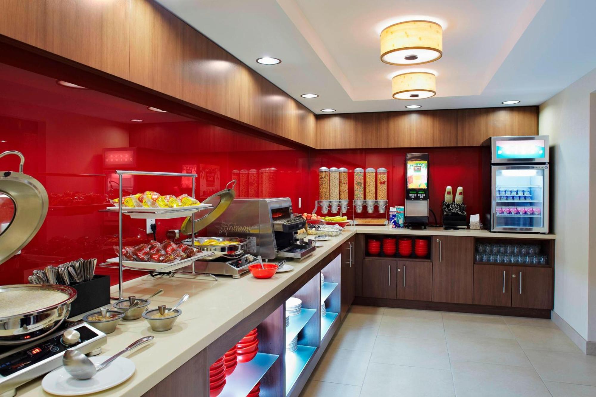 Towneplace Suites By Marriott Mississauga-Airport Corporate Centre Exterior foto