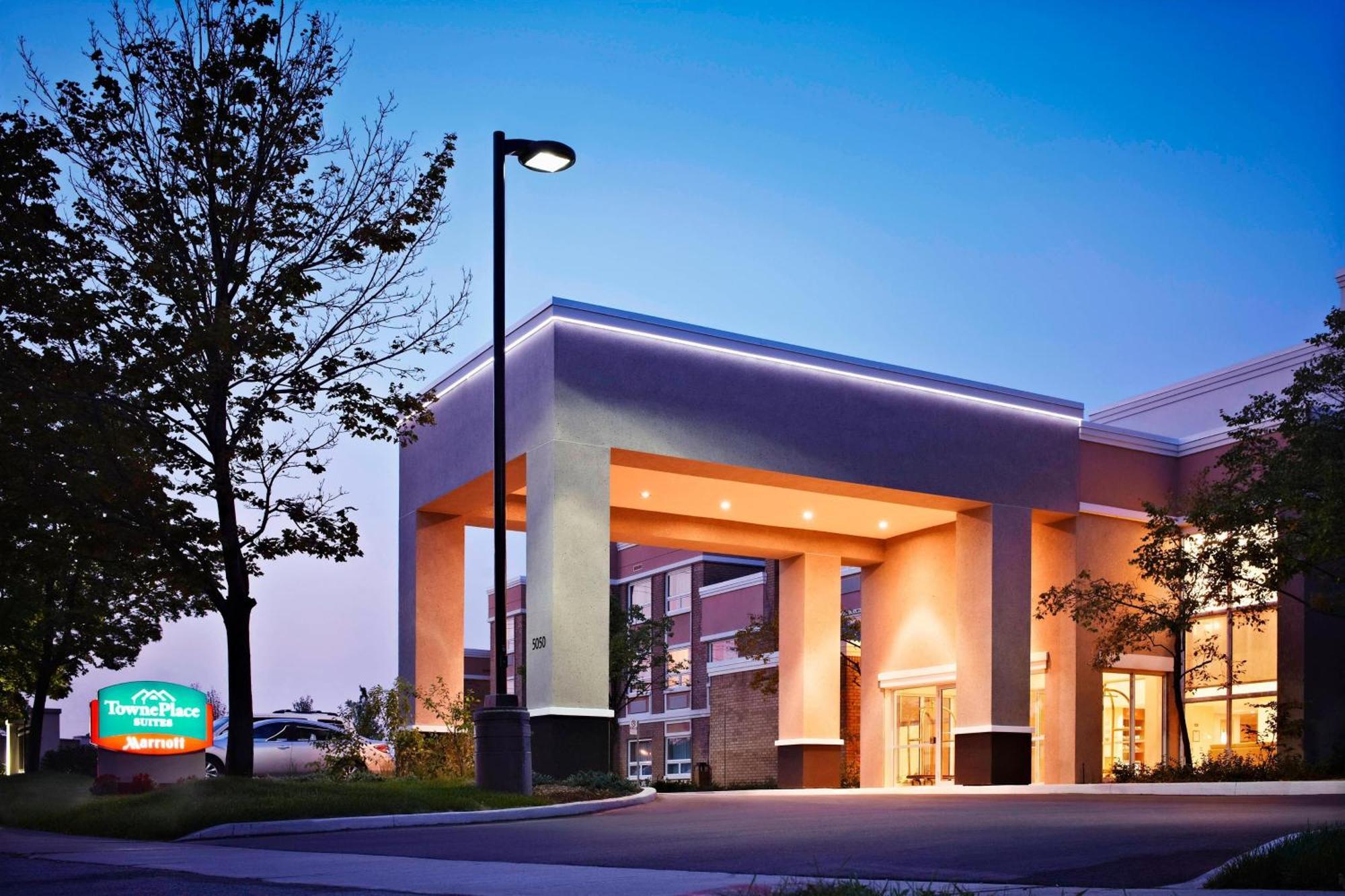 Towneplace Suites By Marriott Mississauga-Airport Corporate Centre Exterior foto